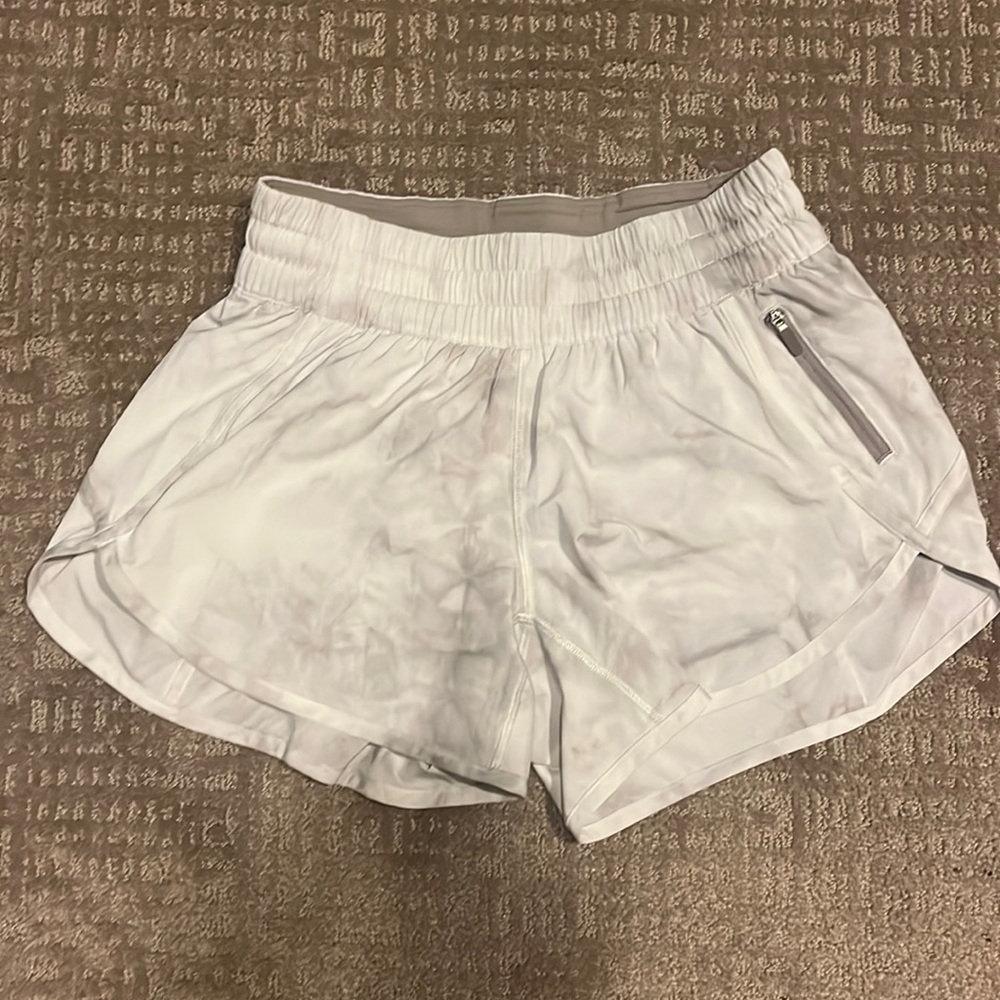 Lulu lemon work out shorts